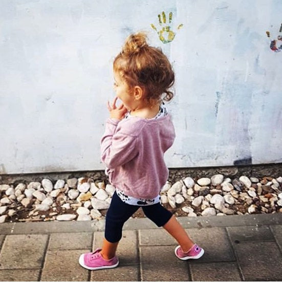 Cienta Stonewashed Kids Slip-ons / 70777-42