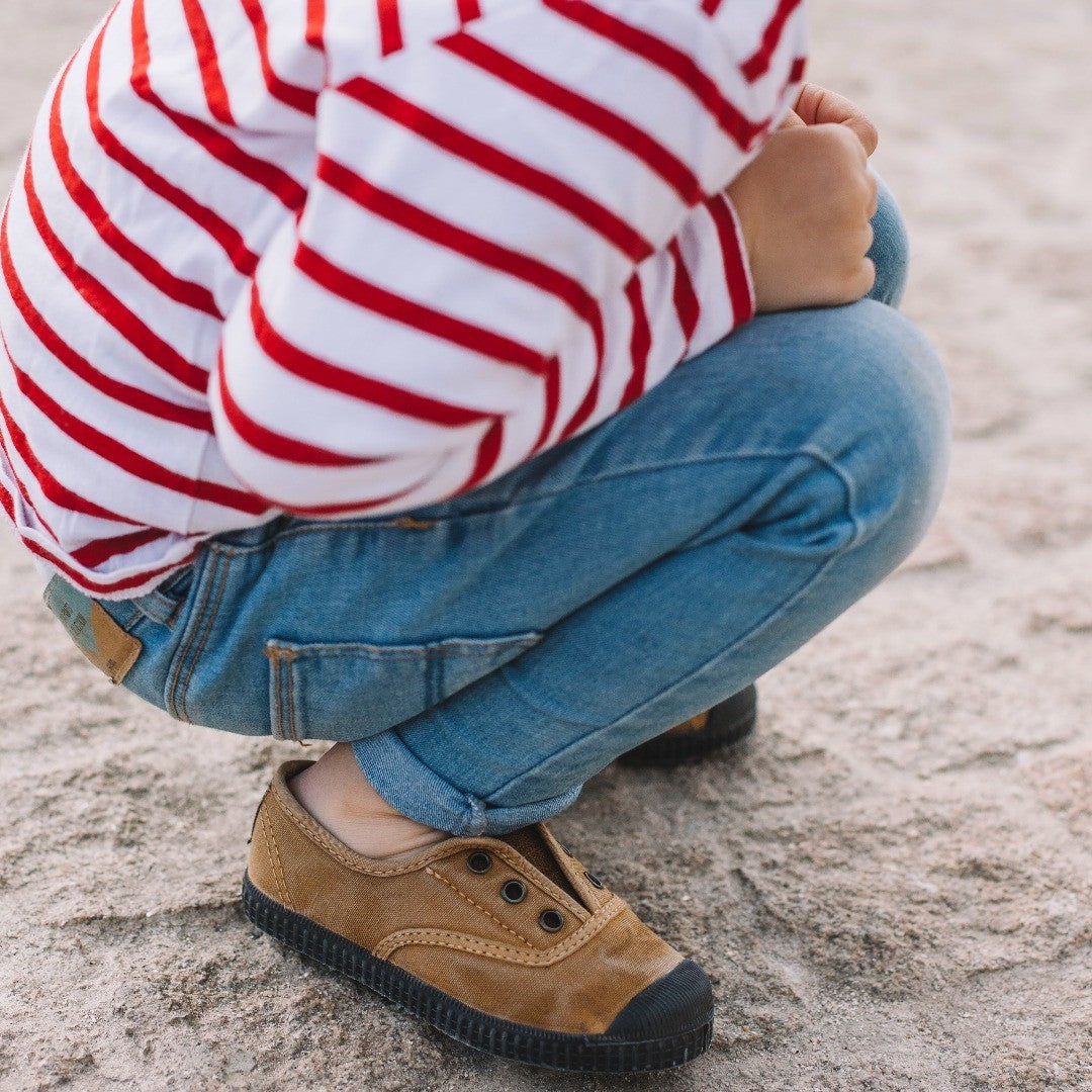 Cienta Stonewashed Kids Slip-ons
