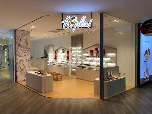 Girls shoes shop outlet near me